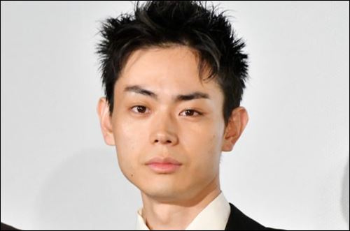 菅田将暉 星を仰ぐ 歌詞の意味は 大切な人へ贈る等身大のバラード Next Journal